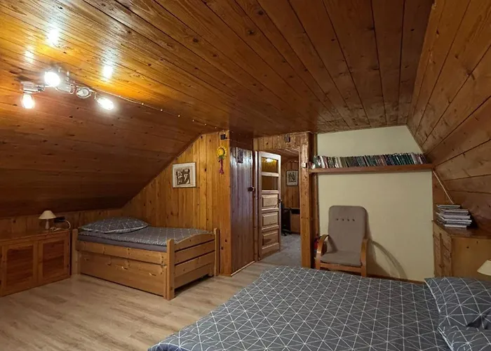 W Jałowcach Dom wakacyjny *